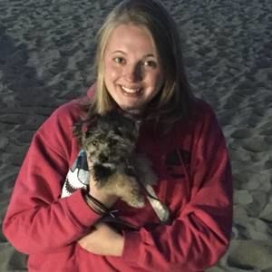 Meet your Posher, Alicia